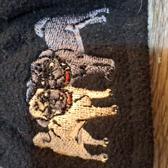 Women's Embroidered Pug Black Gloves. - Picture 4 of 8